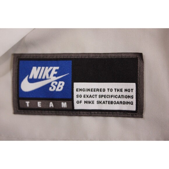 Men Nike SB Short Sleeve Button Bowler Shirt White Skateboard Oversized Fit XXL - Picture 11 of 12